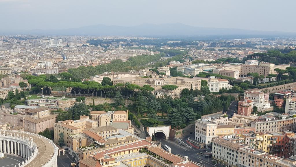 Roman Holidays All'Eur Room photo